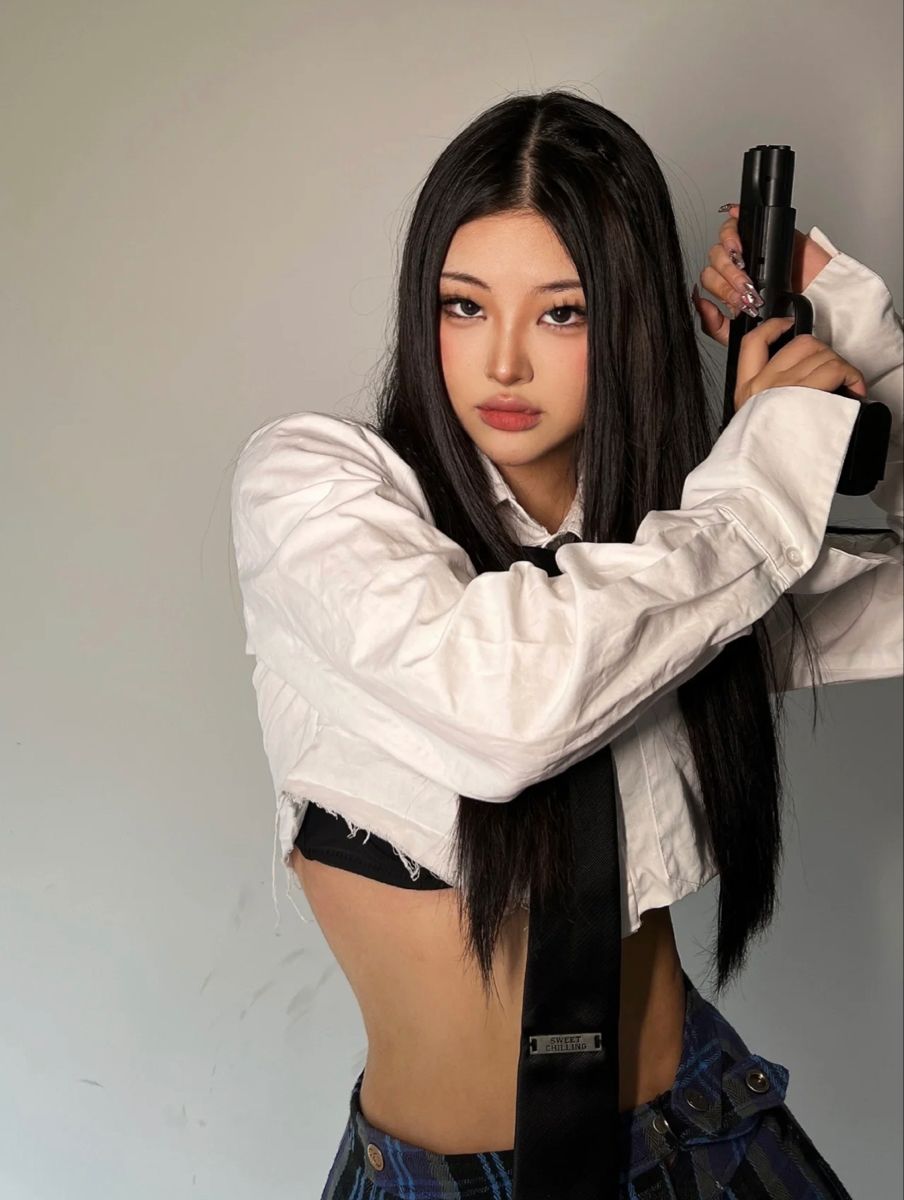 A cozy shot with Sassy girls — straight from La Plata