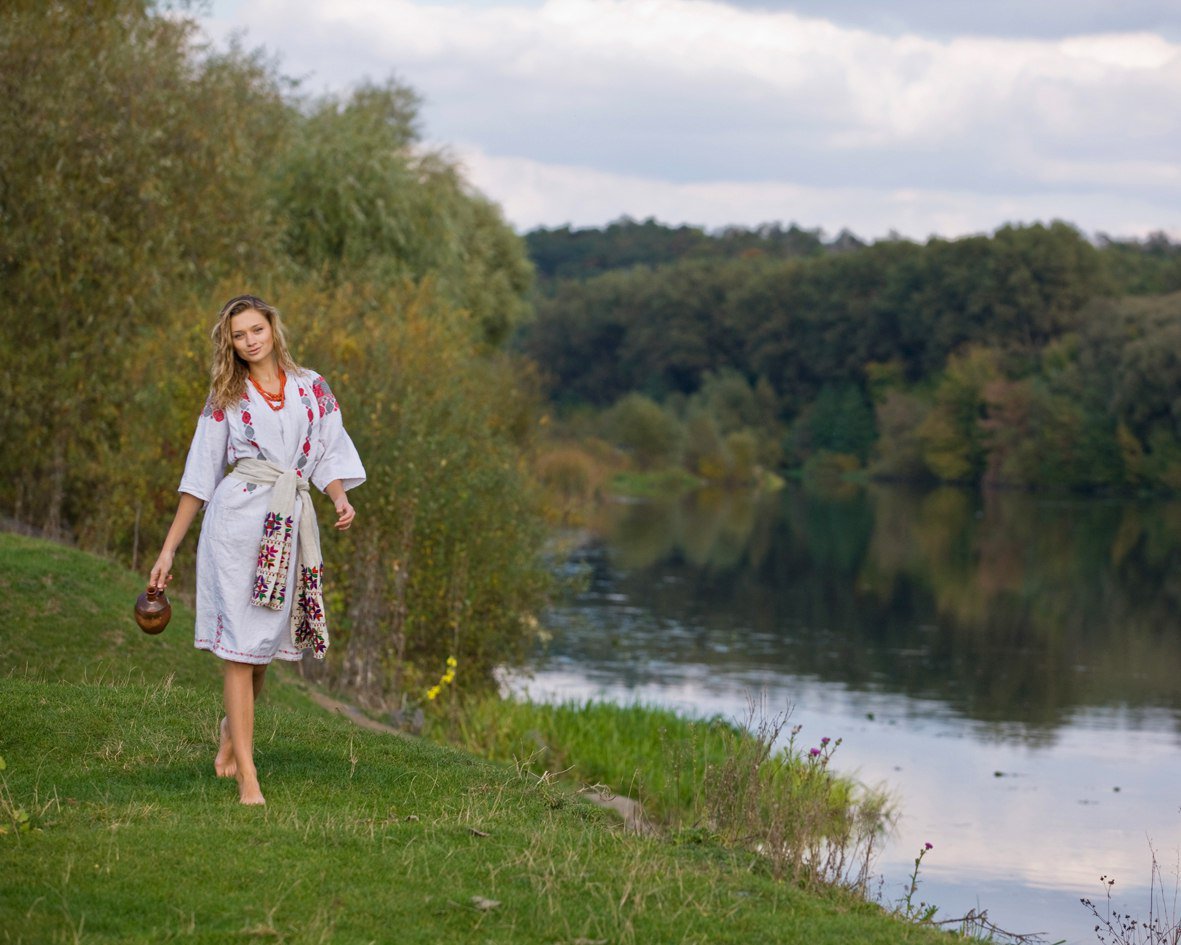 Nude girl Slavic women in La Plata