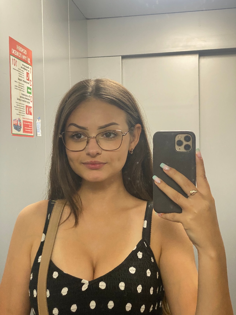 Sexy model Stacy in La Plata