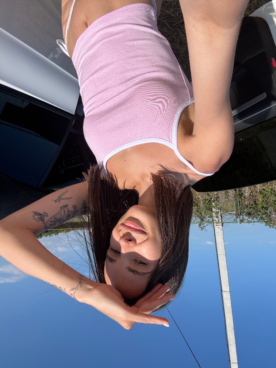 Sexy model Tina in La Plata